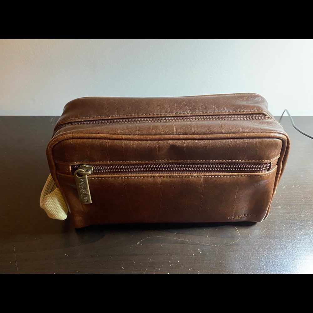 Kennth Cole - Picture 5 of 5